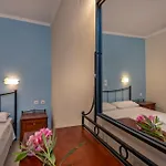 Apartament Tsiolis & *