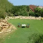 Tsiolis & Apartament *