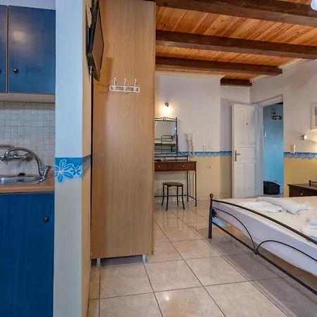 Apartment Tsiolis &