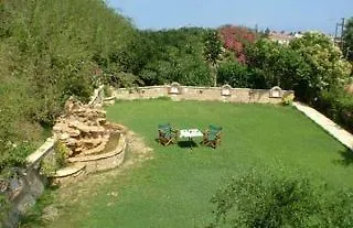 Tsiolis & Apartment *