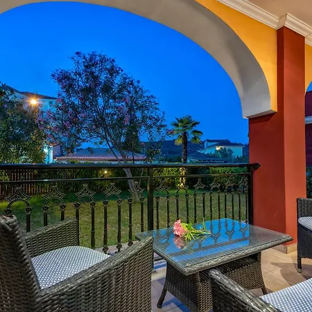 Tsiolis & Apartment