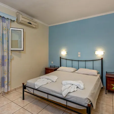 Apartman Tsiolis & *